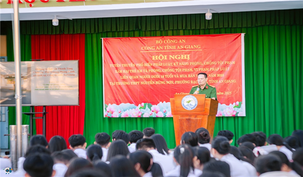 HỘI NGHỊ TUYÊN TRUYỀN PHỔ BIẾN PHÁP LUẬT, KỸ NĂNG PHÒNG, CHỐNG TỘI PHẠM XÂM HẠI TRẺ EM VÀ PHÒNG CHỐNG VI PHẠM PHÁP LUẬT LIÊN QUAN NGƯỜI DƯỚI 18 TUỔ